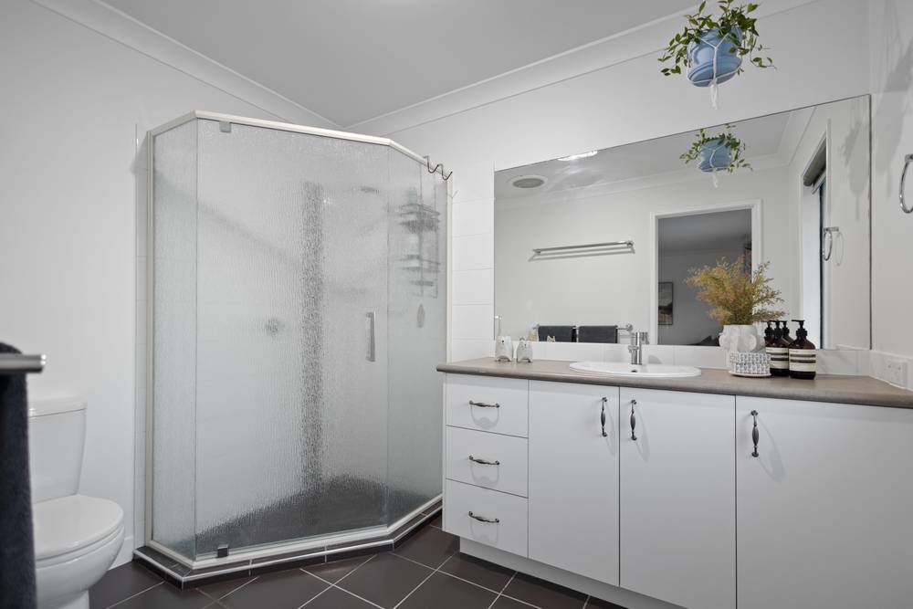 67 Buckland Road, EVERTON HILLS, QLD 4053