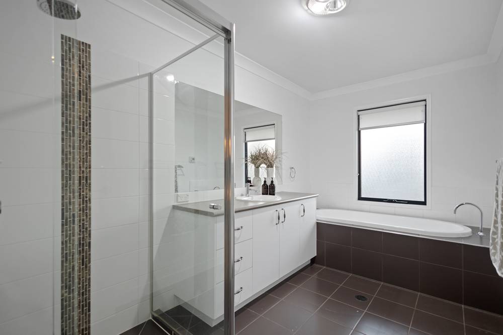 67 Buckland Road, EVERTON HILLS, QLD 4053