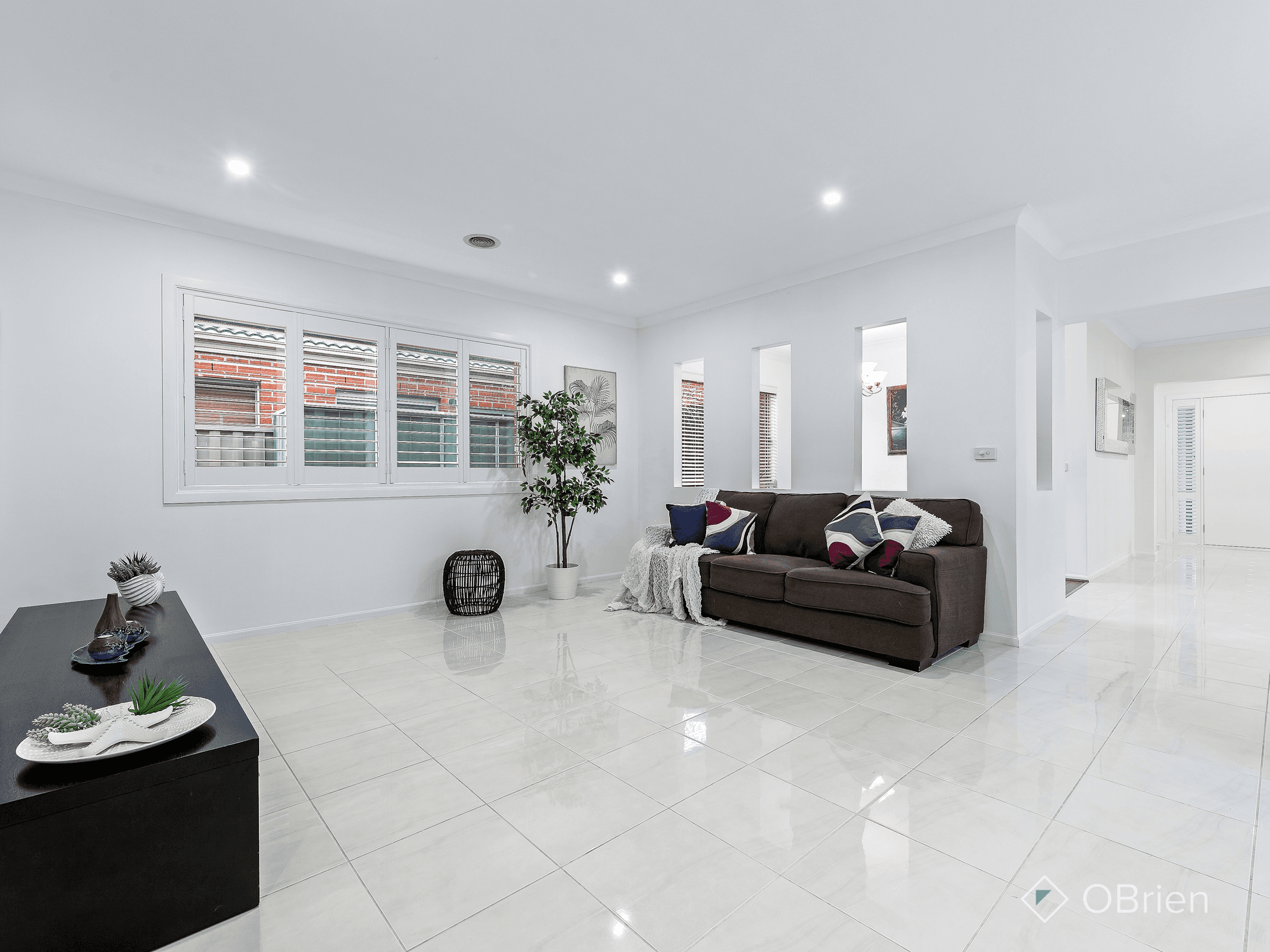 28 Bradford Drive, Cranbourne East, VIC 3977