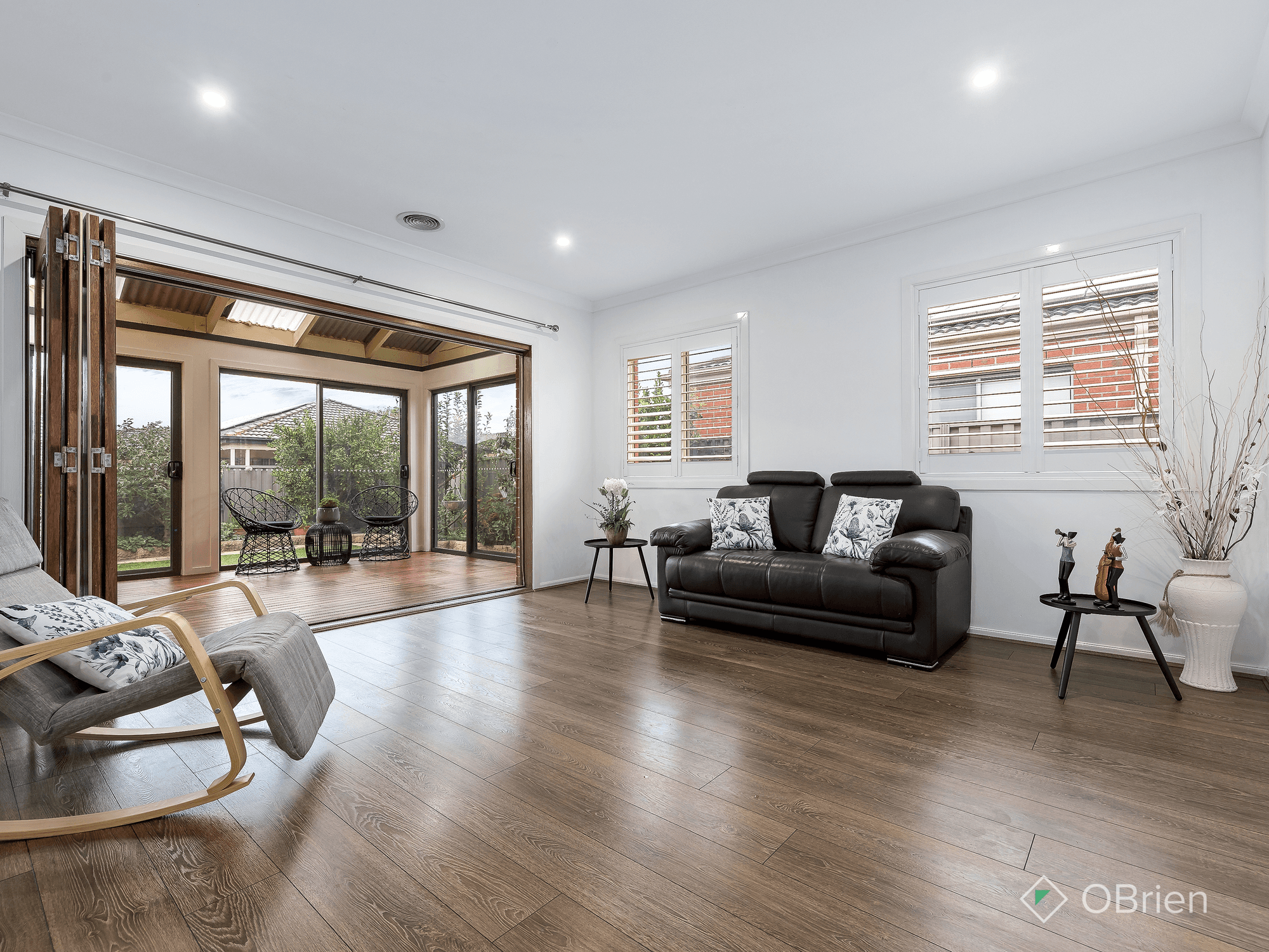 28 Bradford Drive, Cranbourne East, VIC 3977