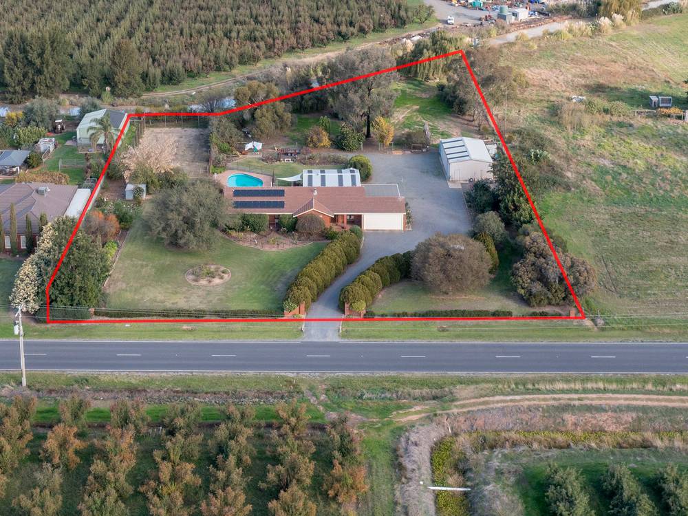 160 Poplar Avenue, SHEPPARTON, VIC 3630
