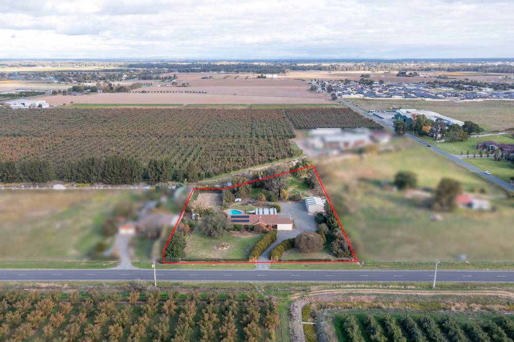 160 Poplar Avenue, SHEPPARTON, VIC 3630