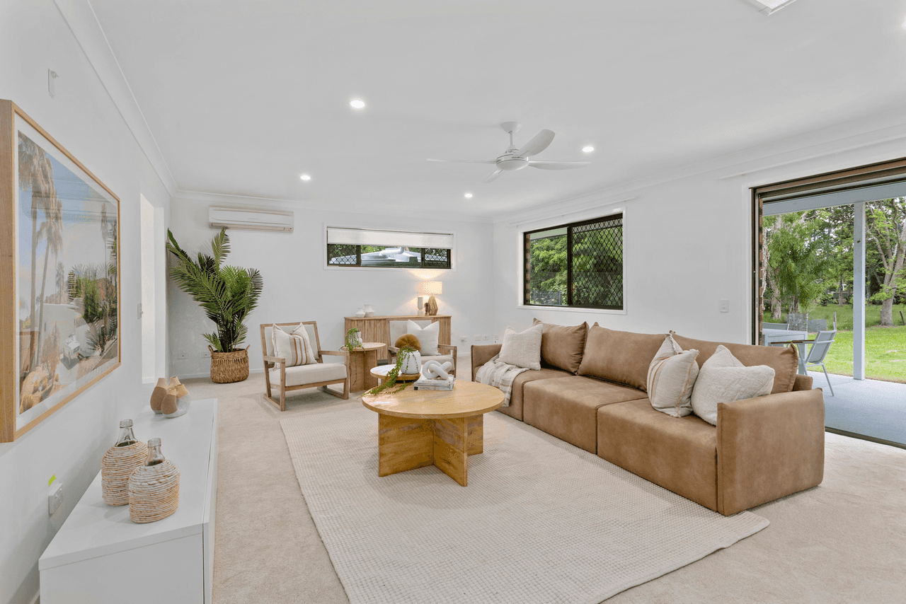 18 Daffodil Street, TALLEBUDGERA, QLD 4228