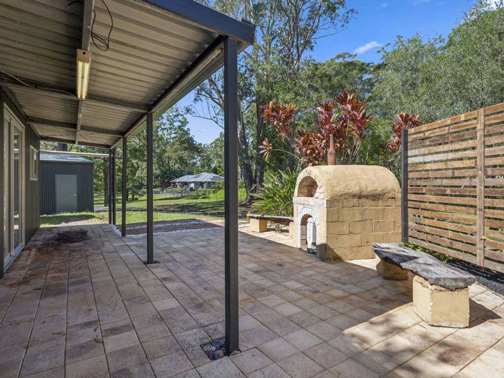 121b Smiths Road, EMERALD BEACH, NSW 2456