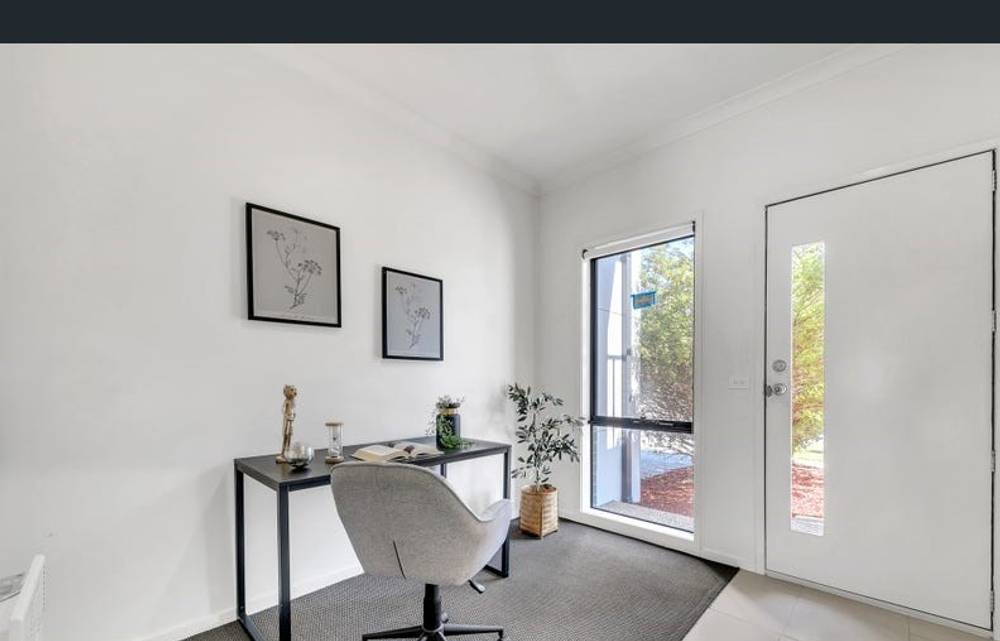 65 Chessington Drive, Williams Landing, VIC 3027