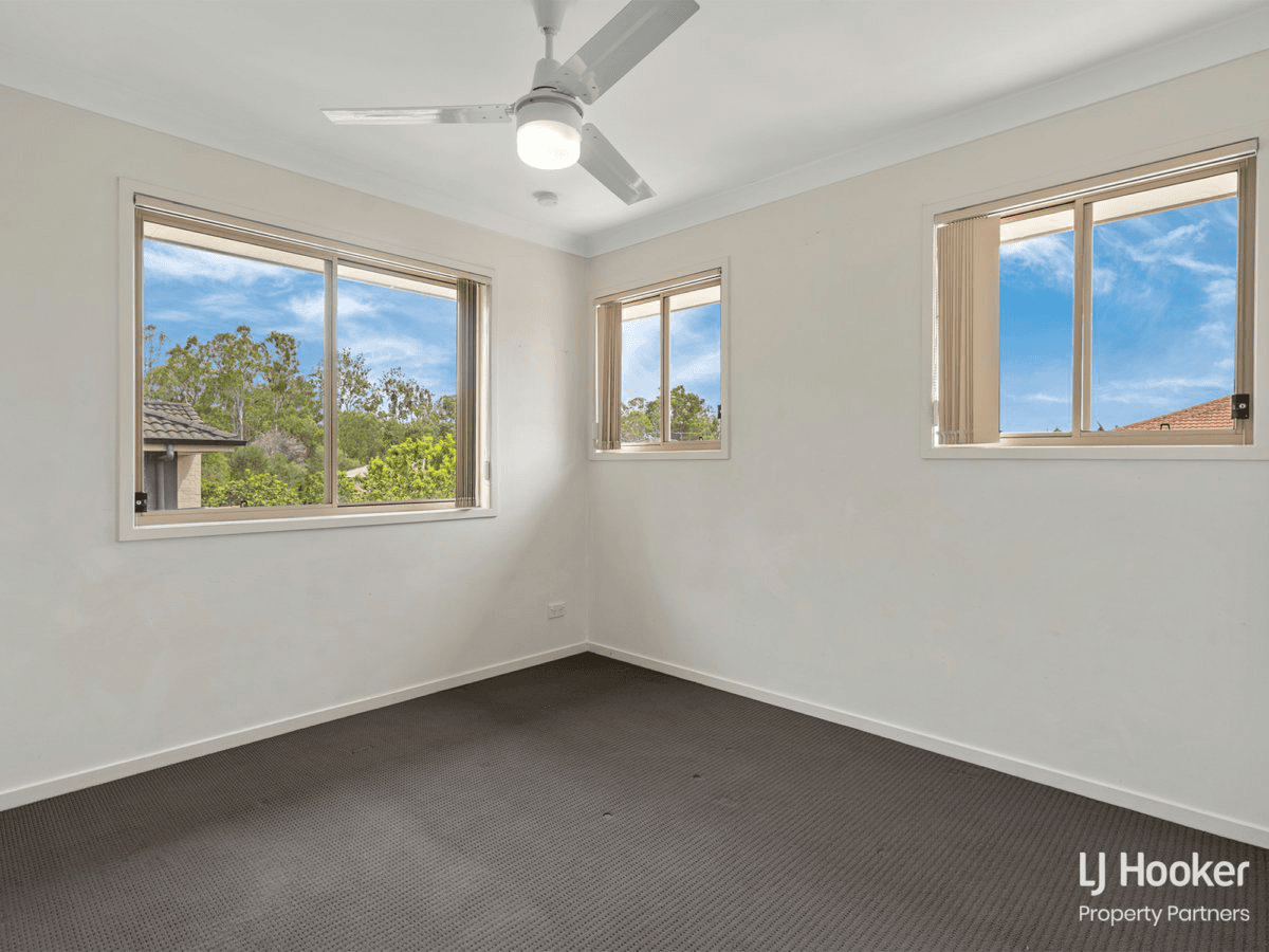 39 Earnshaw Street, CALAMVALE, QLD 4116
