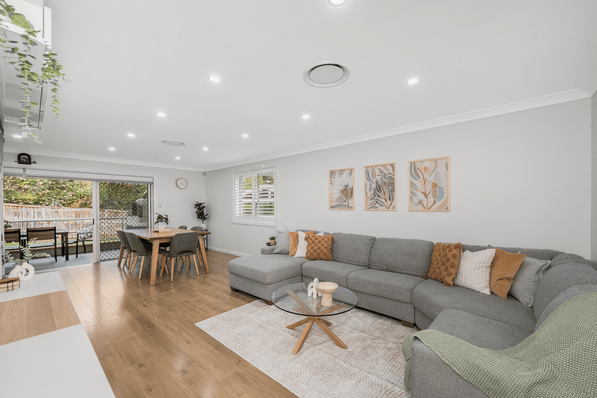 60-60A Tamboura Avenue, Baulkham Hills, NSW 2153
