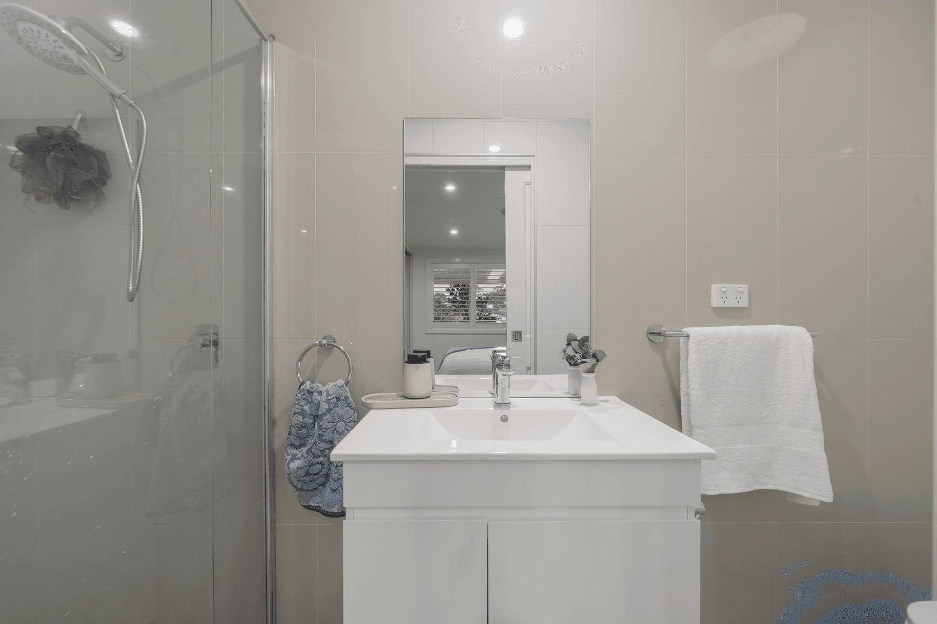 60-60A Tamboura Avenue, Baulkham Hills, NSW 2153