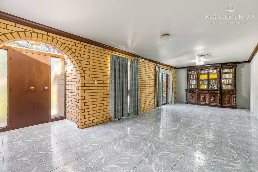 4 Canna Street, Kooringal, NSW 2650