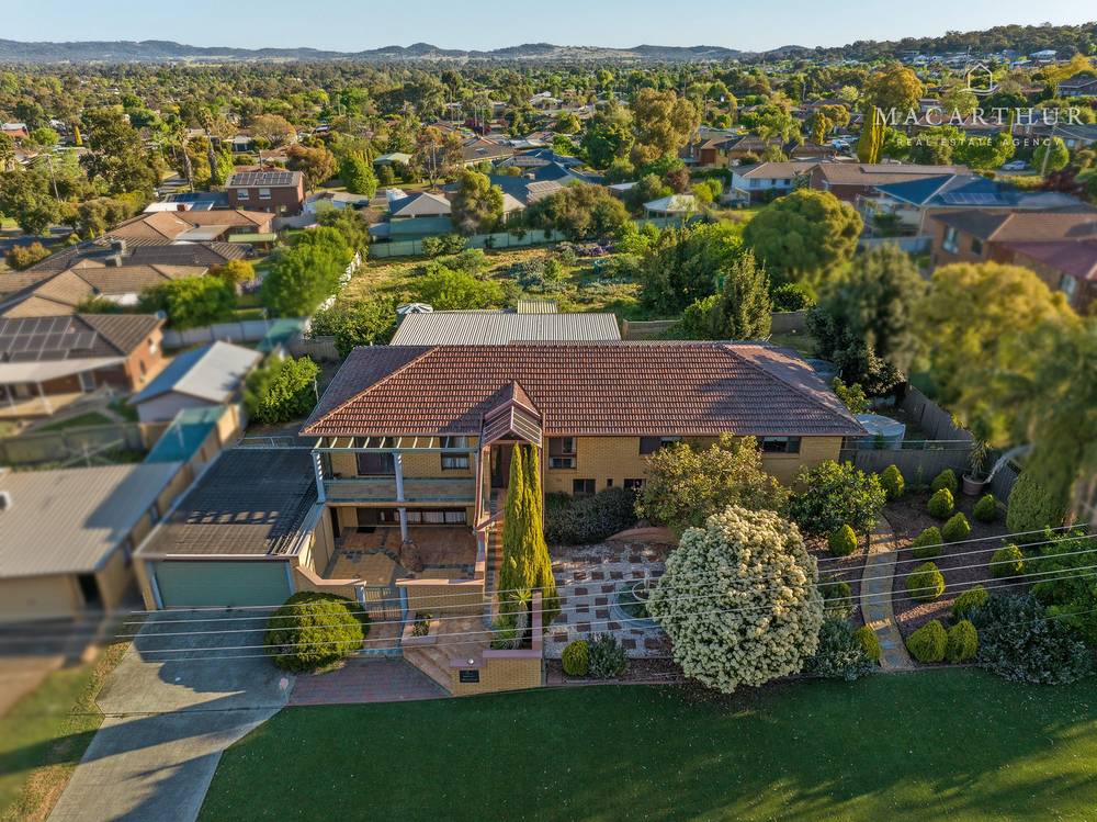 4 Canna Street, Kooringal, NSW 2650