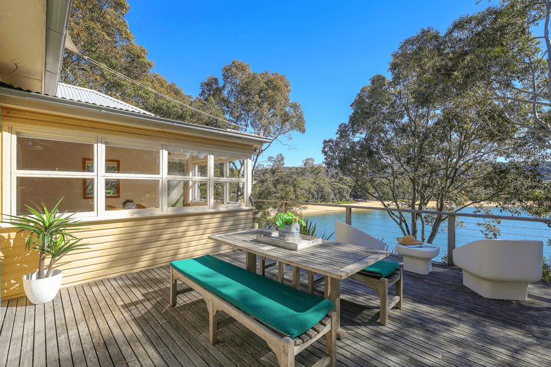 22 Green Point Road, Pearl Beach, NSW 2256