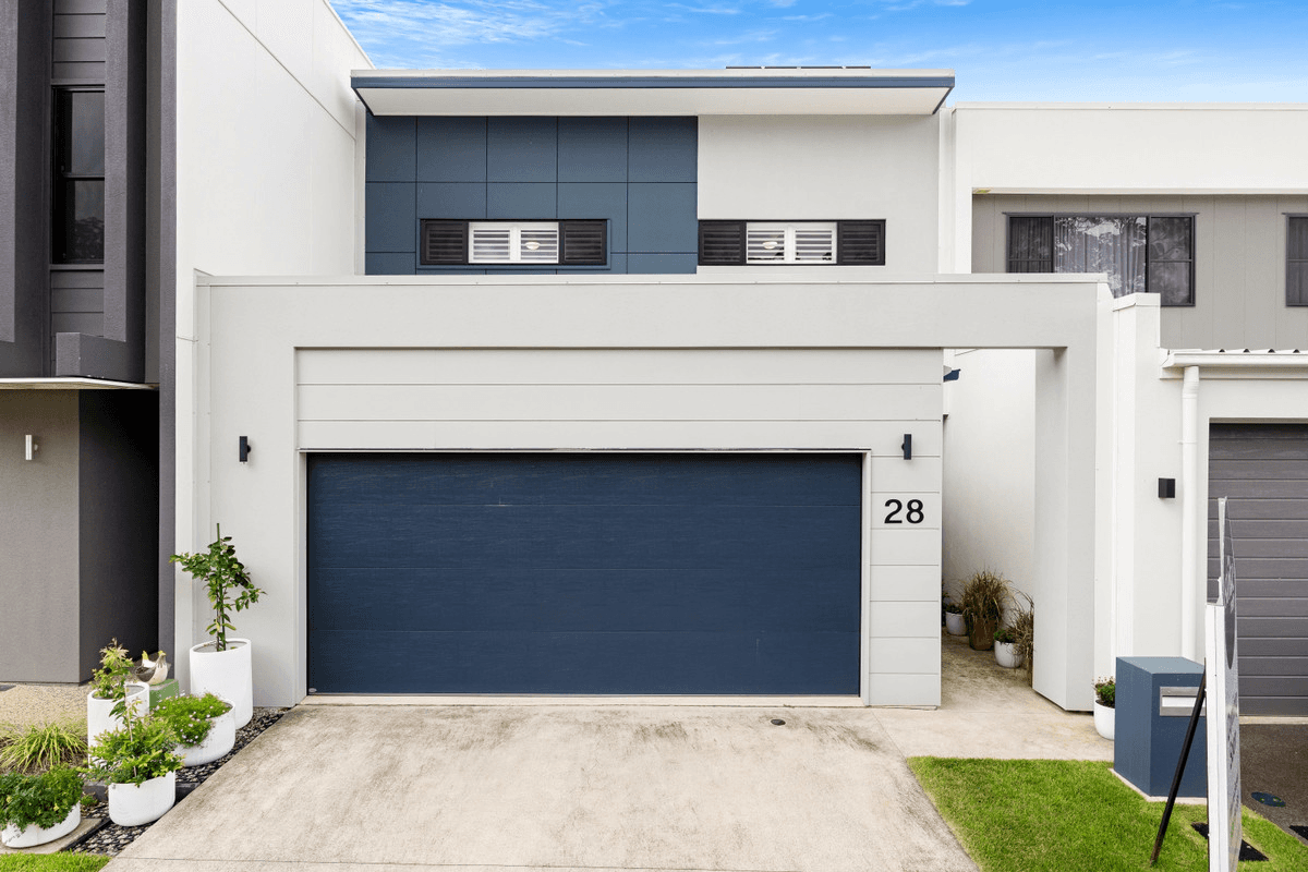 28 Palm Forest Circuit, Forest Glen, QLD 4556