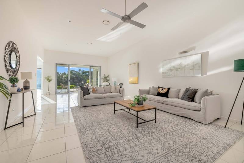 12 Tooringoor Close, Pelican Waters, QLD 4551