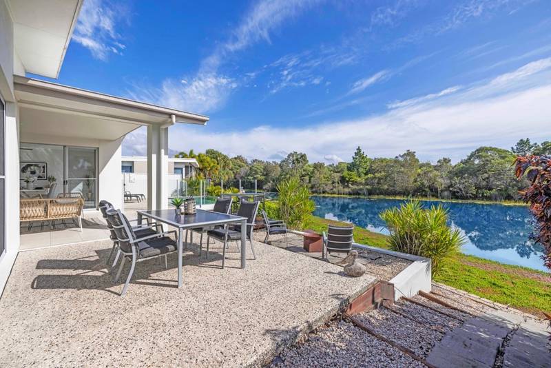 12 Tooringoor Close, Pelican Waters, QLD 4551