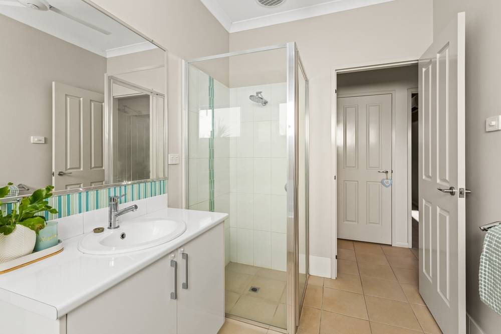 4 Dalmatio Street, BILINGURR, WA 6725