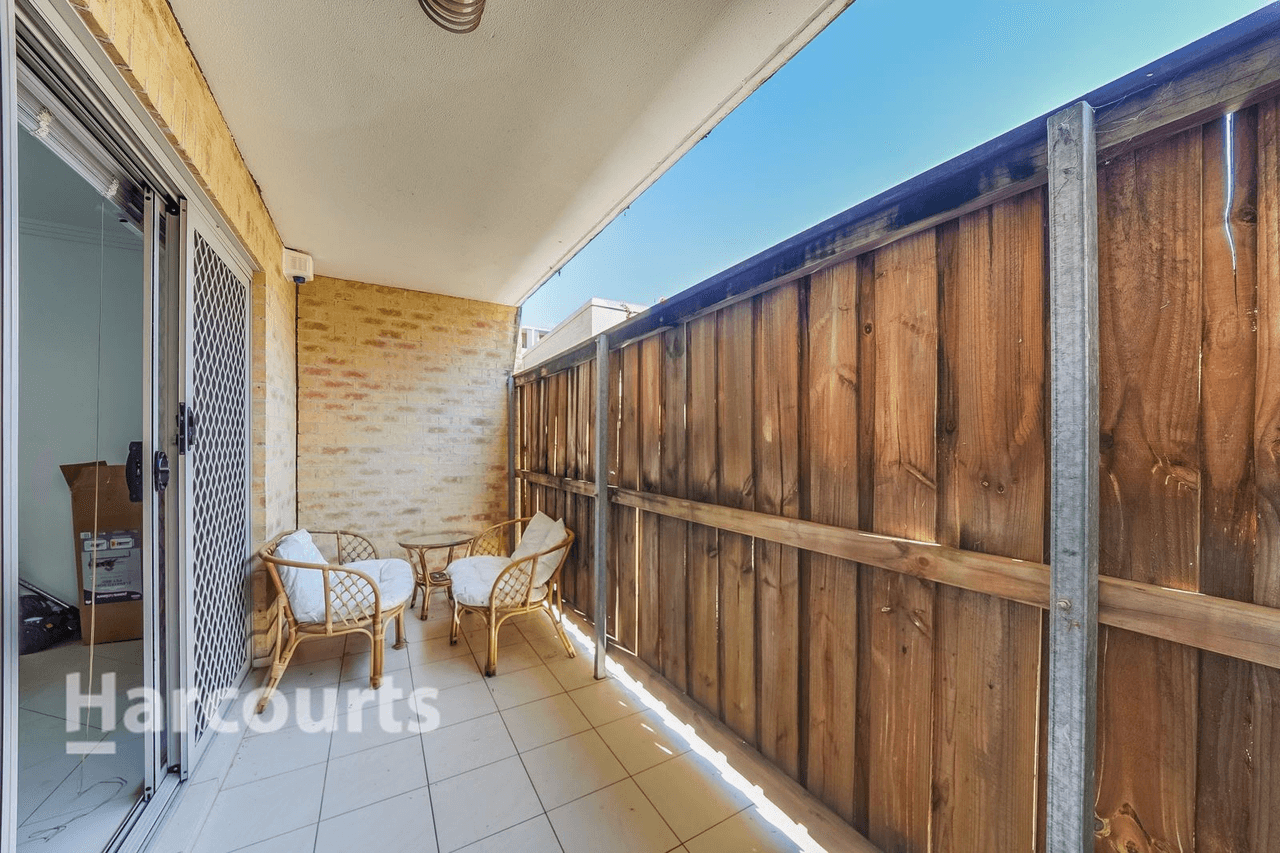 6/13 Chamberlain Street, Campbelltown, NSW 2560