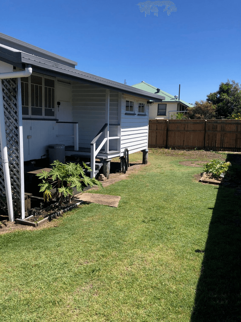 12a Honiton Street, Torquay, QLD 4655