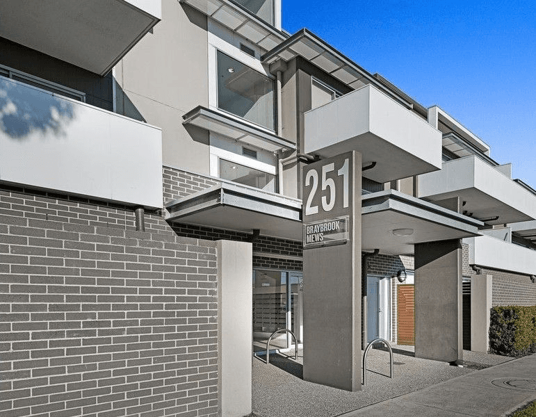 121/251 Ballarat Road, BRAYBROOK, VIC 3019