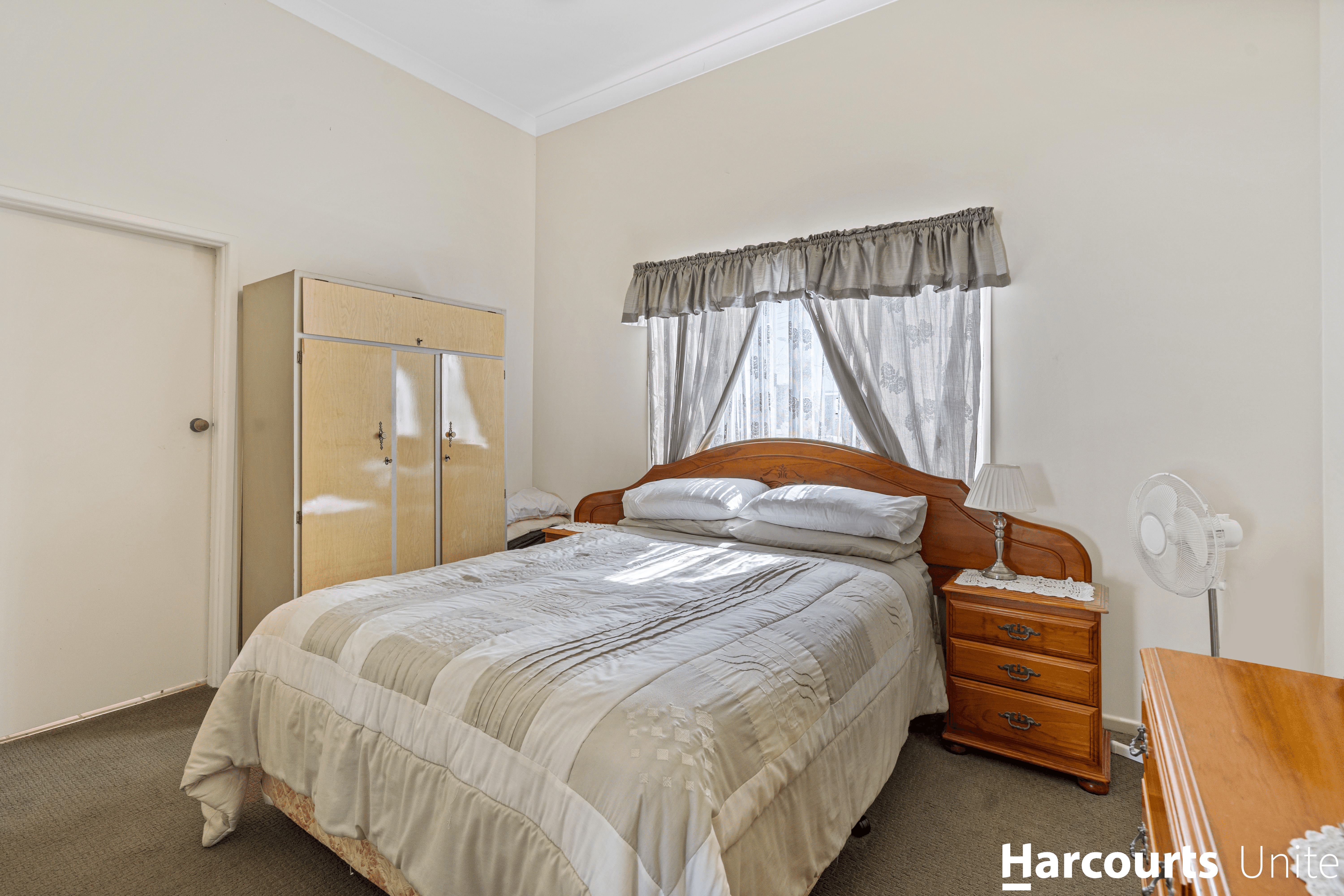 49 Kate Street, WOODY POINT, QLD 4019