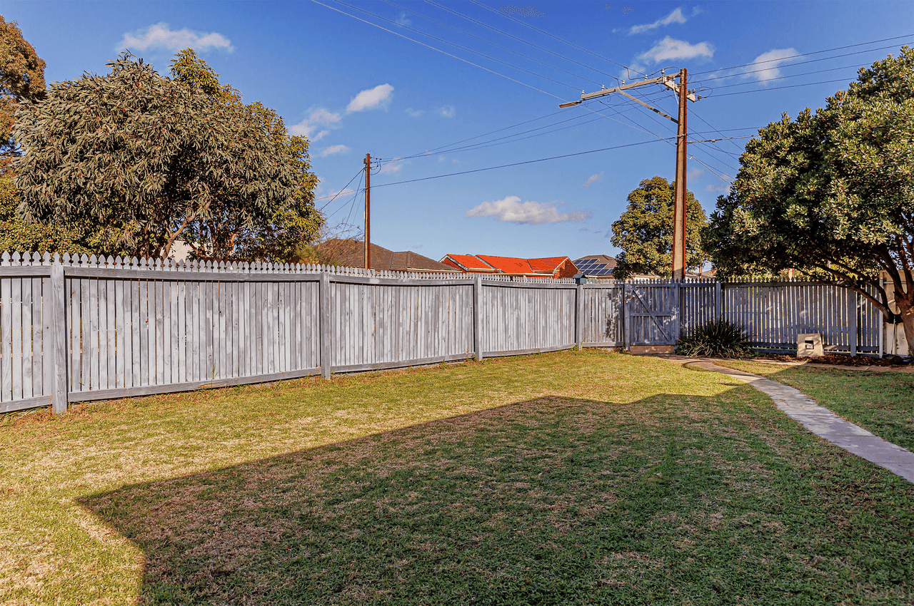 12 Eighth Avenue, WOODVILLE GARDENS, SA 5012