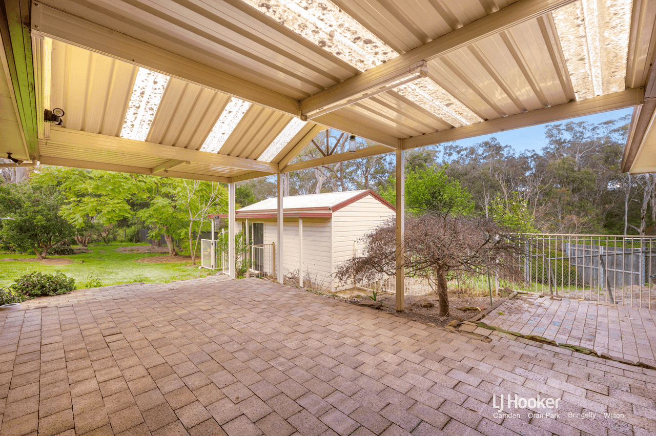 11 Suffolk Place, TAHMOOR, NSW 2573