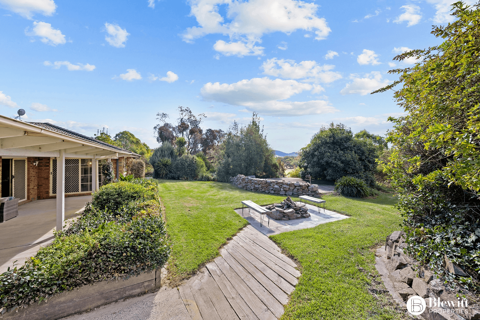 114 Royalla Drive, Royalla, NSW 2620