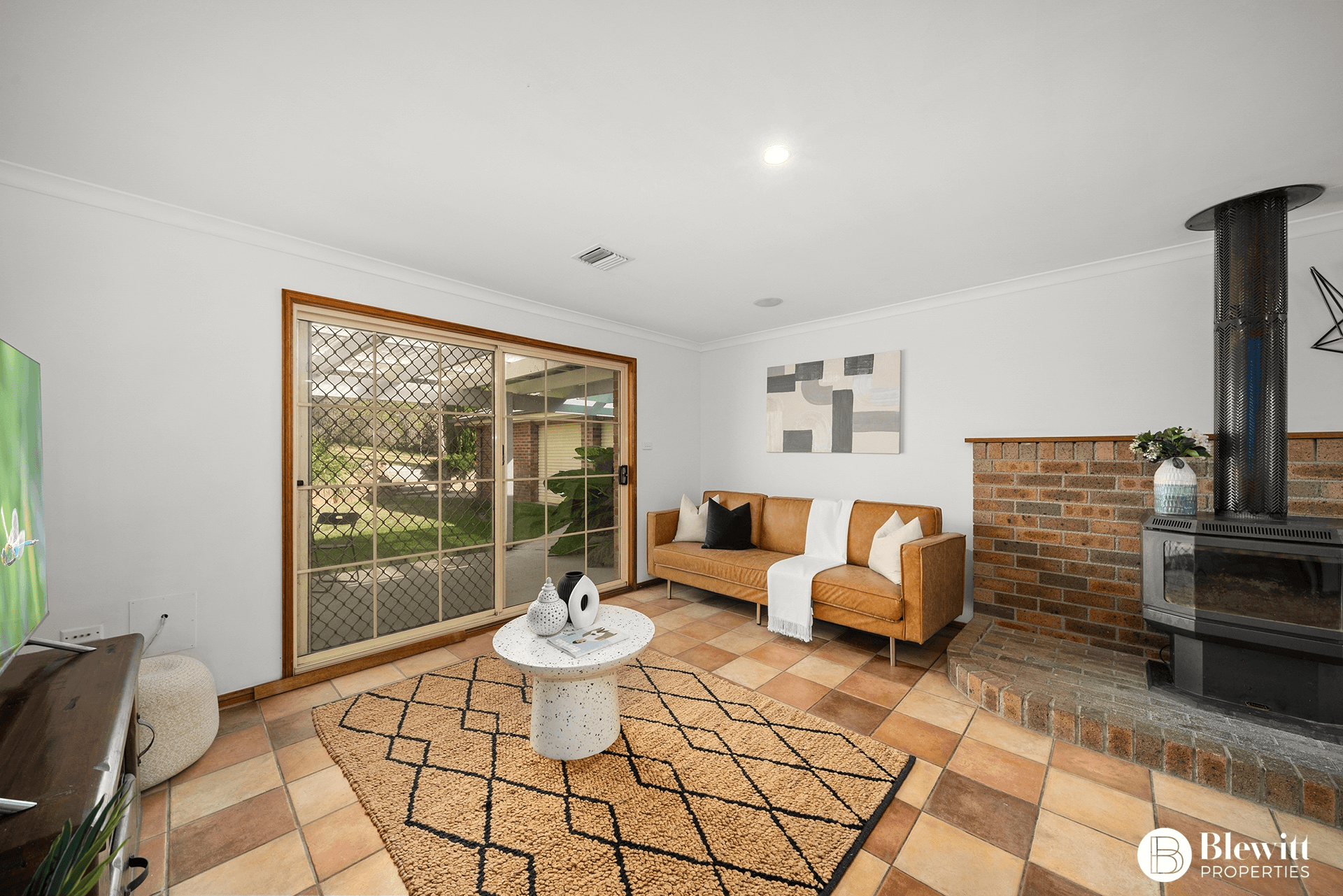 114 Royalla Drive, Royalla, NSW 2620