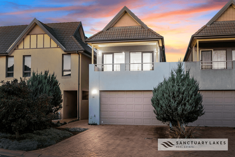 43/1 Greg Norman Drive, SANCTUARY LAKES, VIC 3030