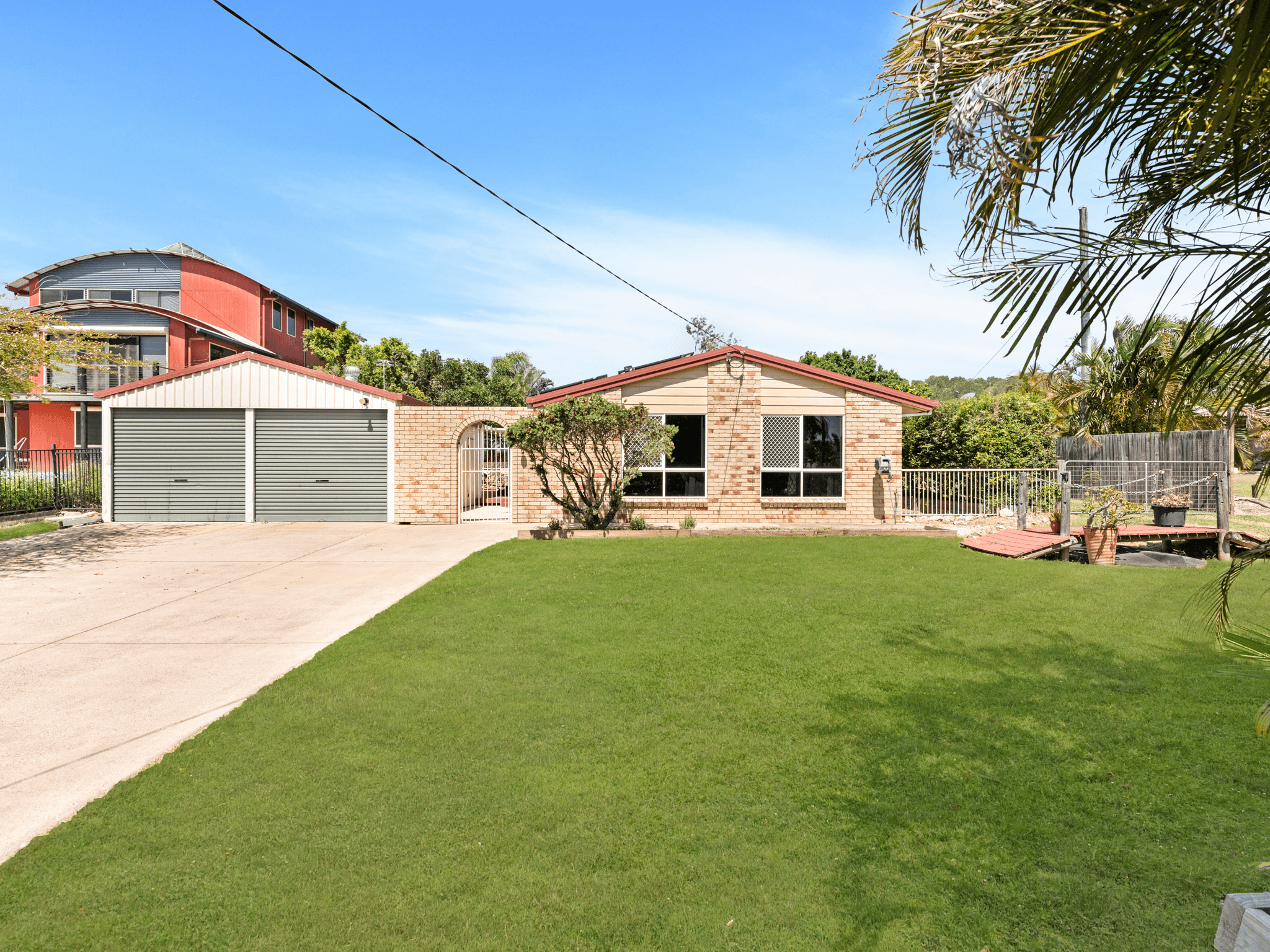 16 Hanover Drive, URRAWEEN, QLD 4655