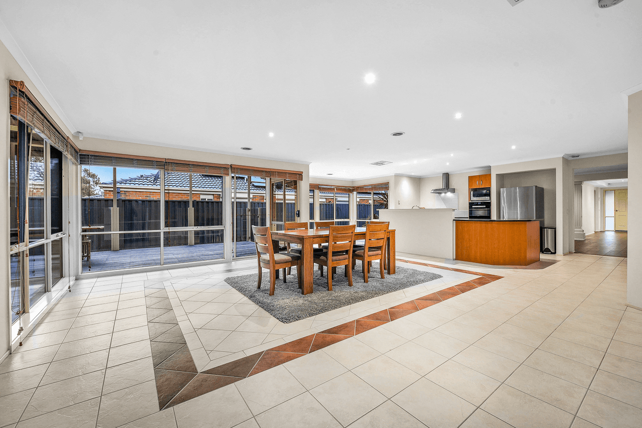 14 Cascade Way, HALLAM, VIC 3803