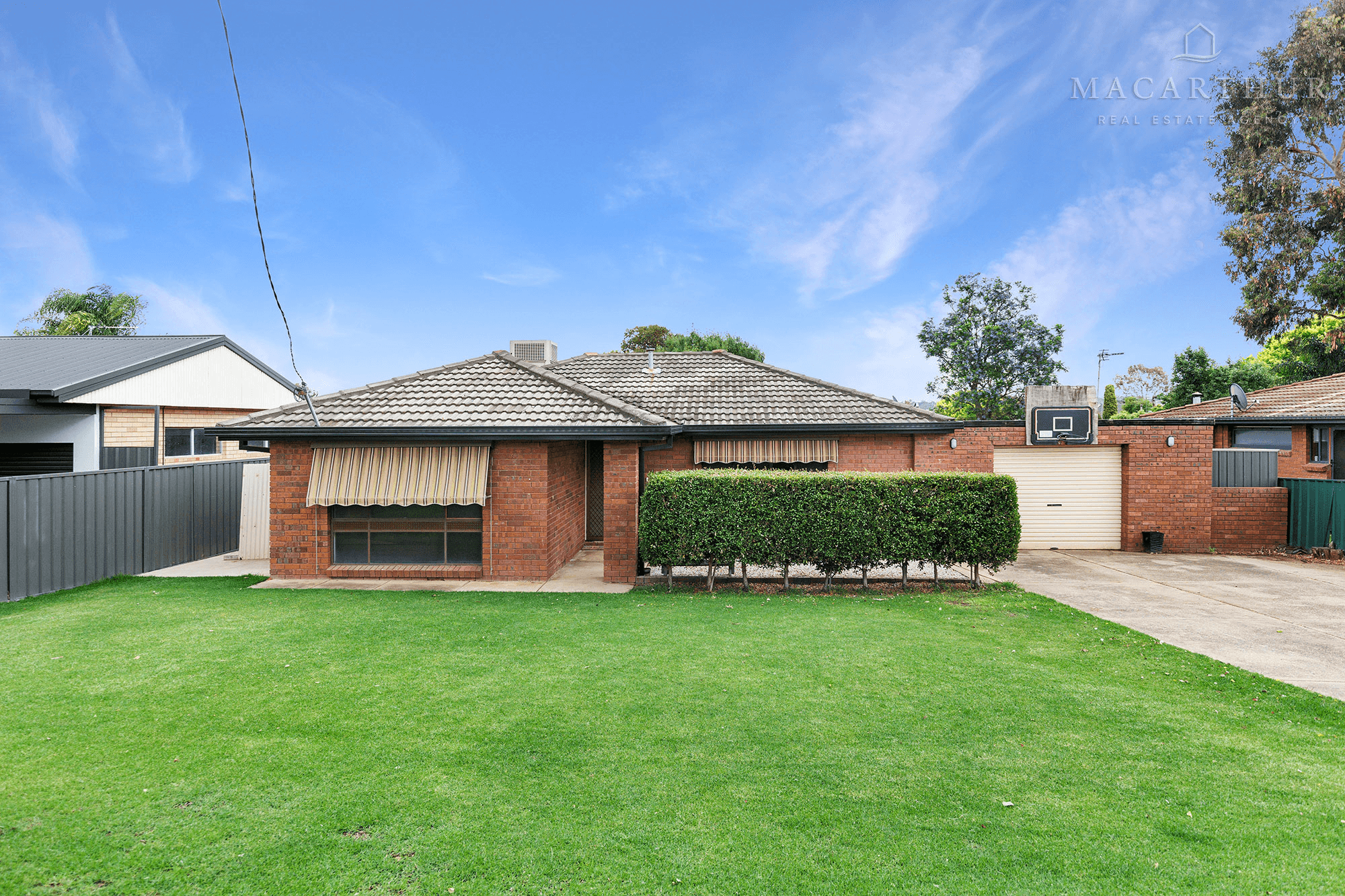 58 Main Street, Lake Albert, NSW 2650