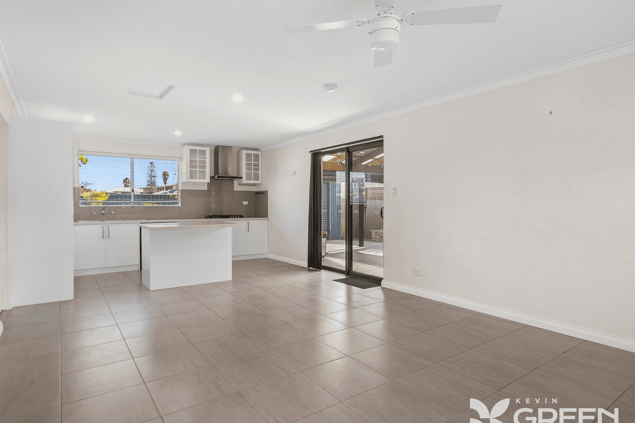 26 Clytie Road, Silver Sands, WA 6210