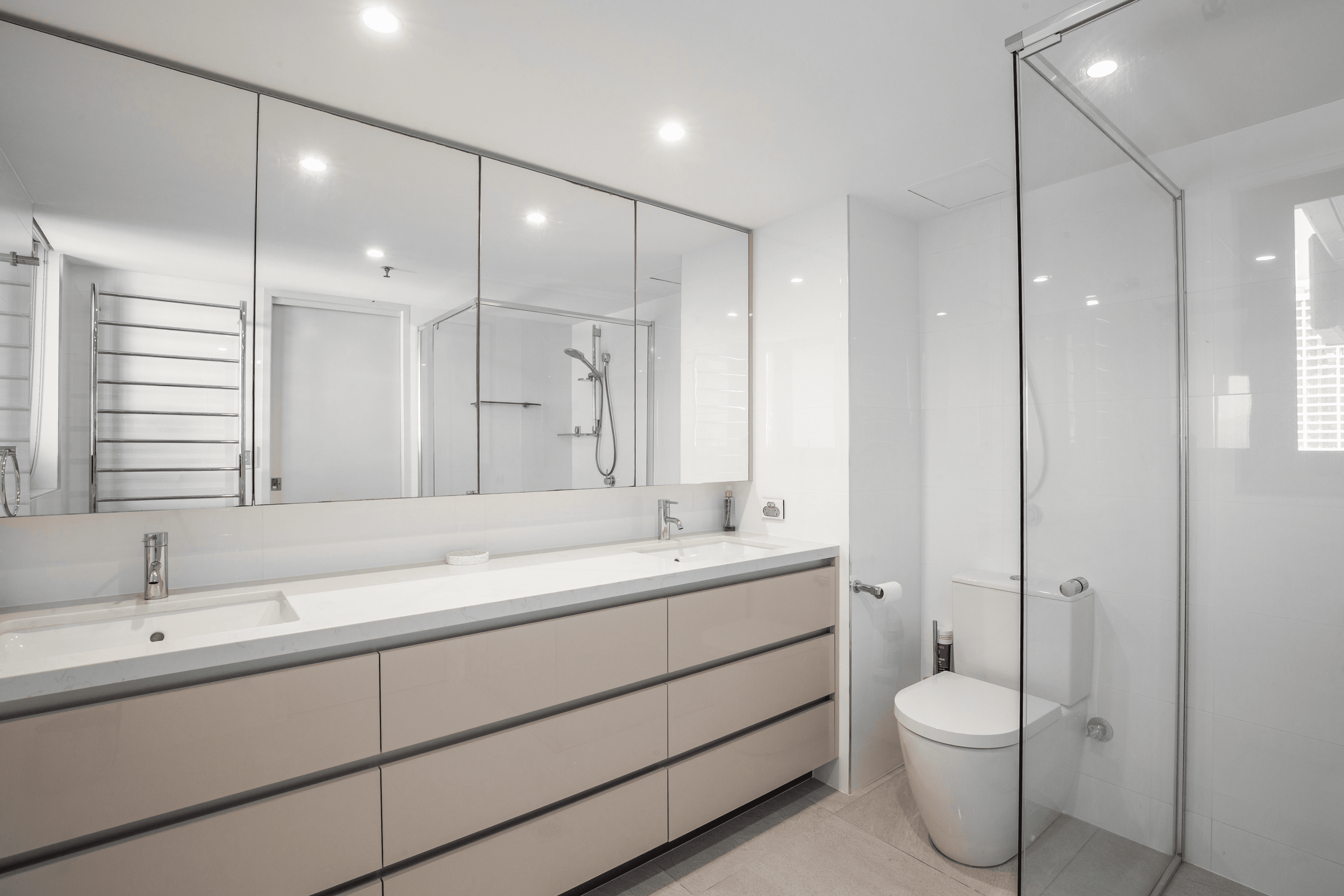 UNIT 80/3554 Main Beach Parade, Main Beach, QLD 4217