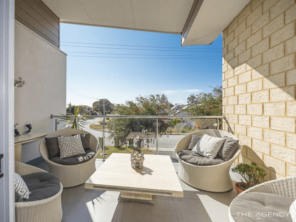 5/11 Stanbury Crescent, Morley, WA 6062