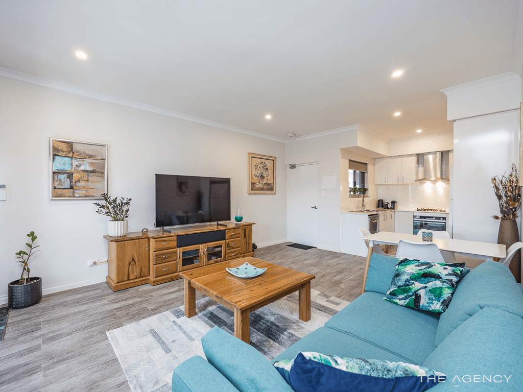 5/11 Stanbury Crescent, Morley, WA 6062