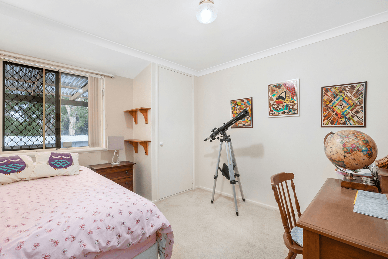 4 Whistler Close, EDGEWATER, WA 6027