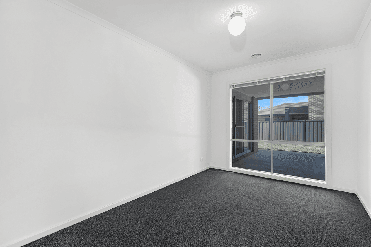 1 Savery Court, POINT COOK, VIC 3030