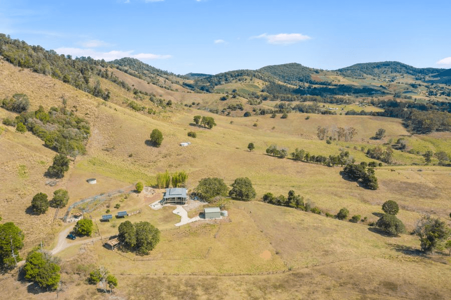 148 Paling Road, CALICO CREEK, QLD 4570