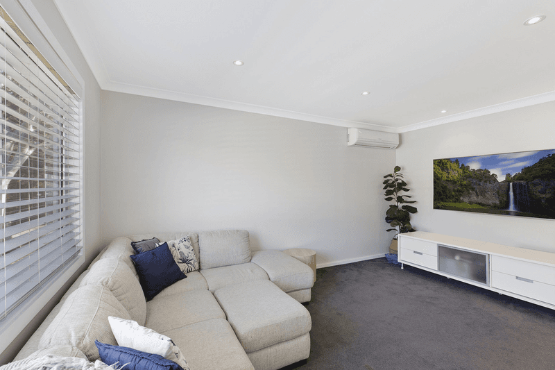 58 Lakin Street, BATEAU BAY, NSW 2261