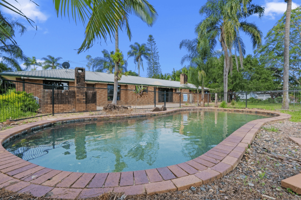 242 Old Toorbul Pt Rd, Caboolture, QLD 4510