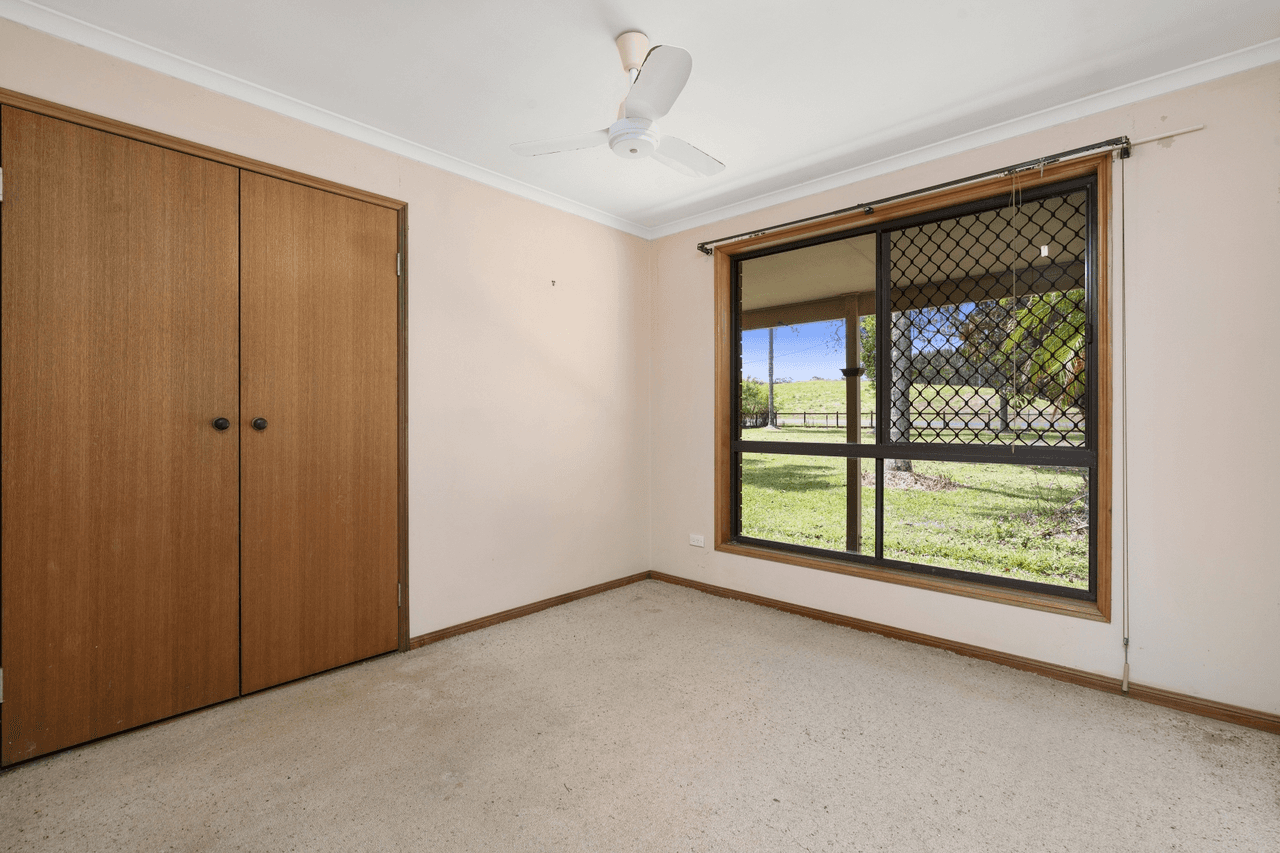 242 Old Toorbul Pt Rd, Caboolture, QLD 4510