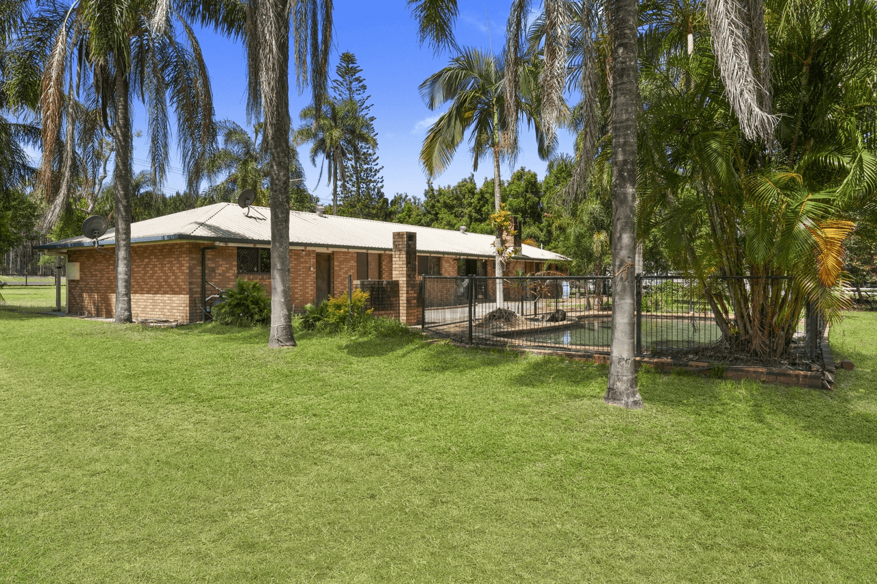 242 Old Toorbul Pt Rd, Caboolture, QLD 4510