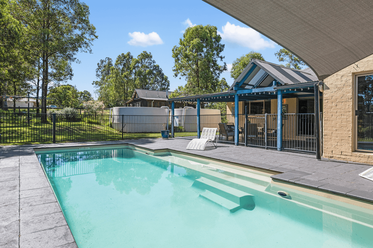 1 Jack James Close, BUTTERWICK, NSW 2321