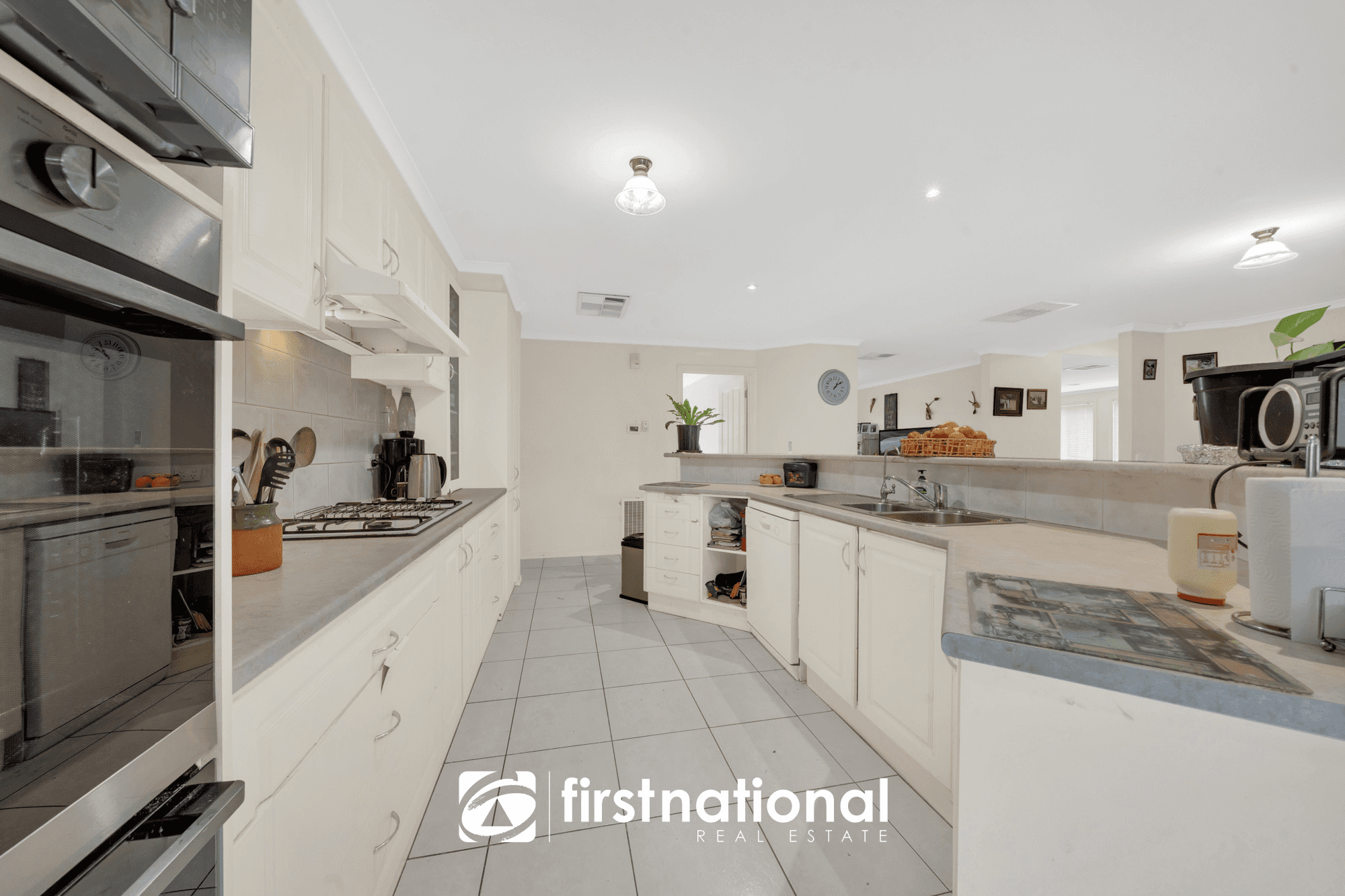 28 Bella Crescent, Hallam, VIC 3803