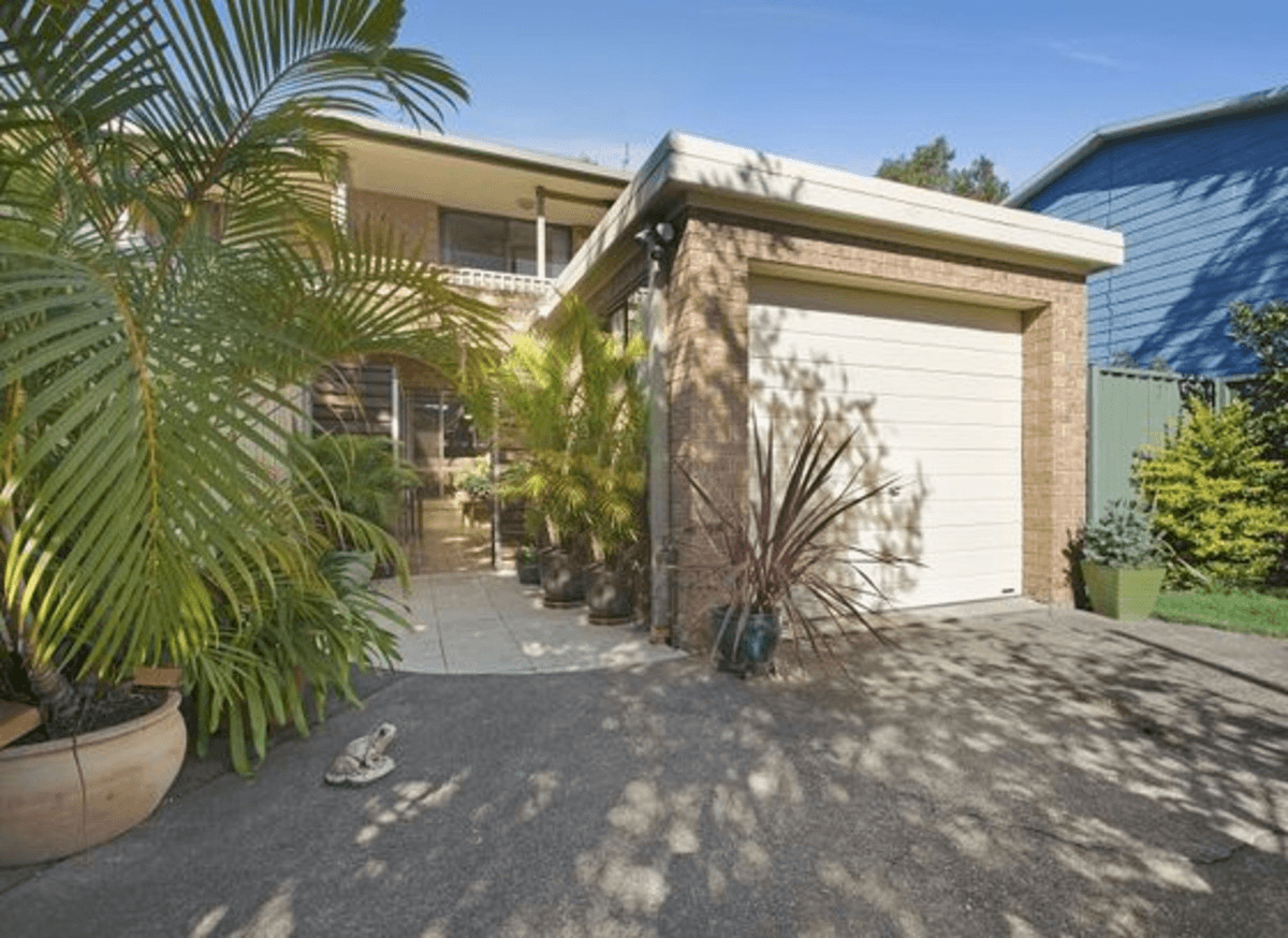 1/2 Hope Close, DUNBOGAN, NSW 2443