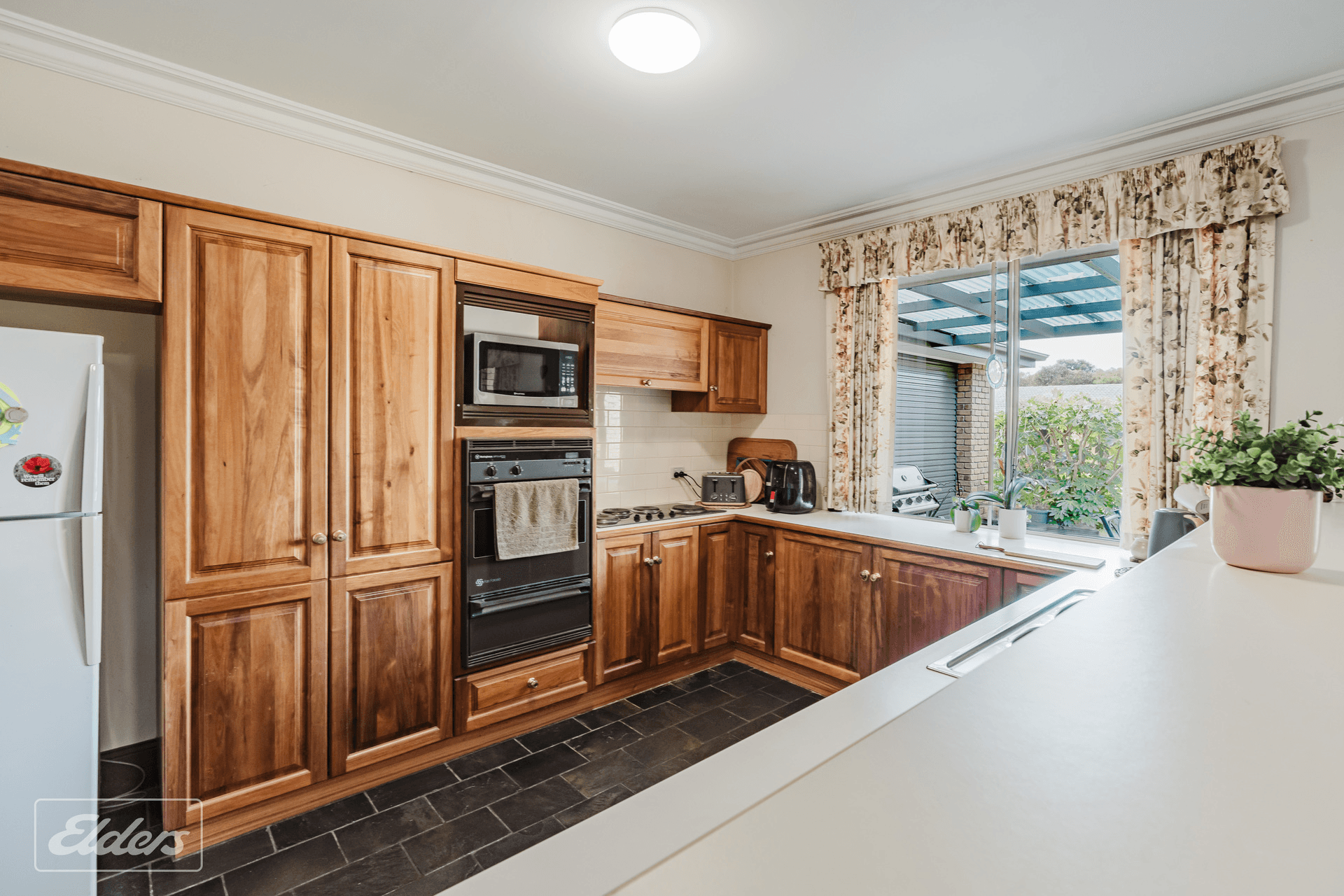 10 Scrymgour Road, Port Elliot, SA 5212