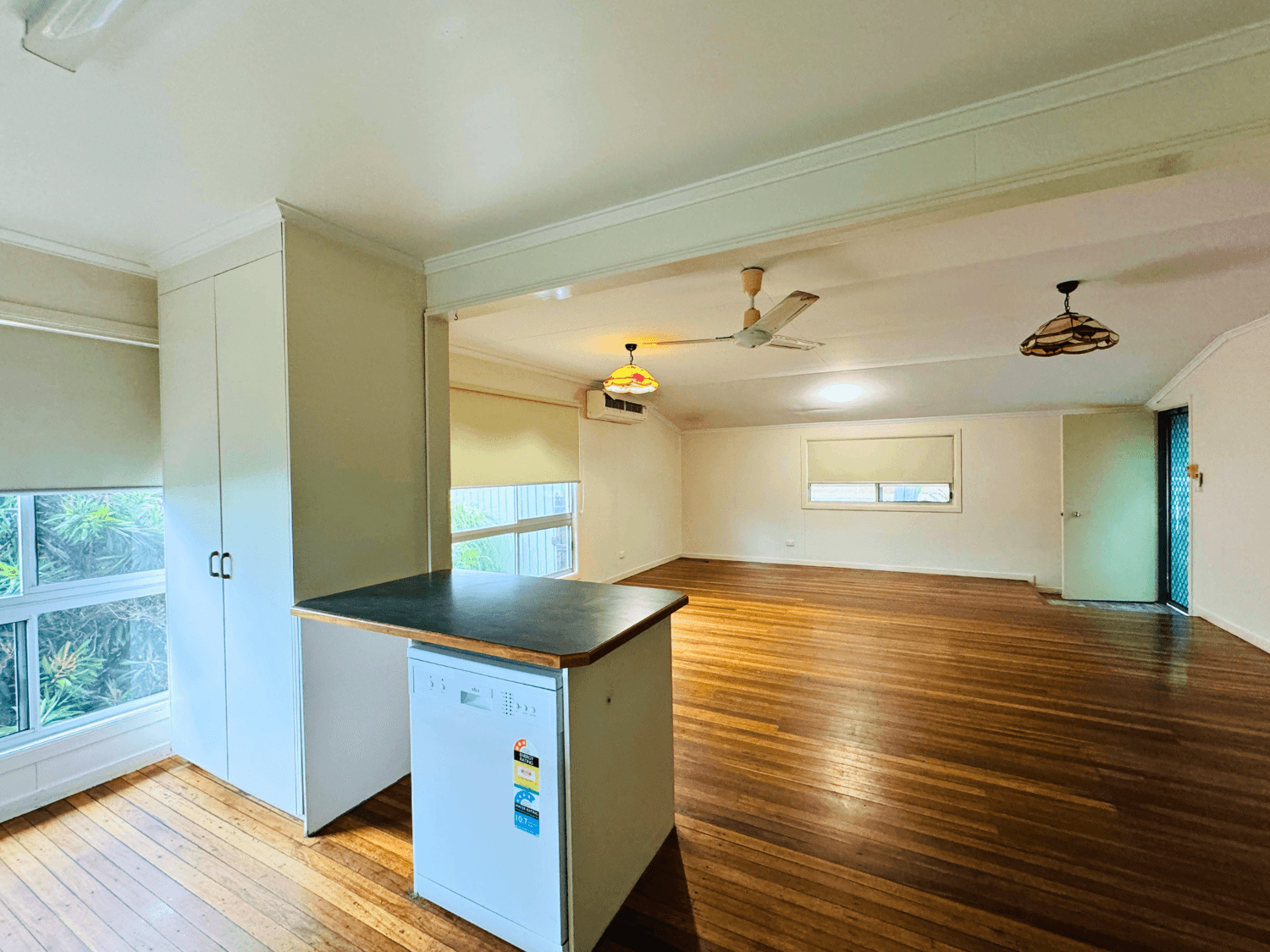 16 Leichhardt Drive, MORANBAH, QLD 4744