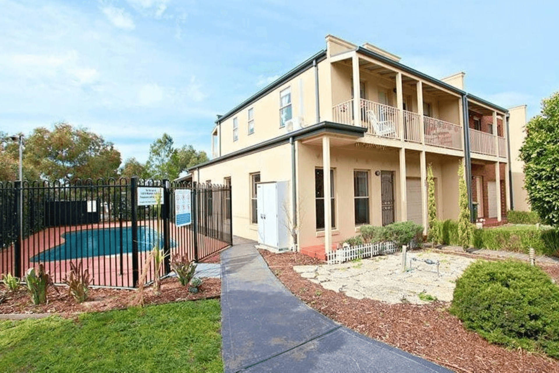 20/14 Mickleton Grove, Point Cook, VIC 3030