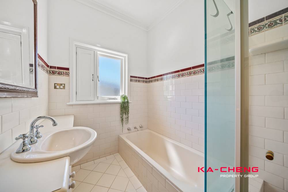 11A Croesus Street, Morley, WA 6062