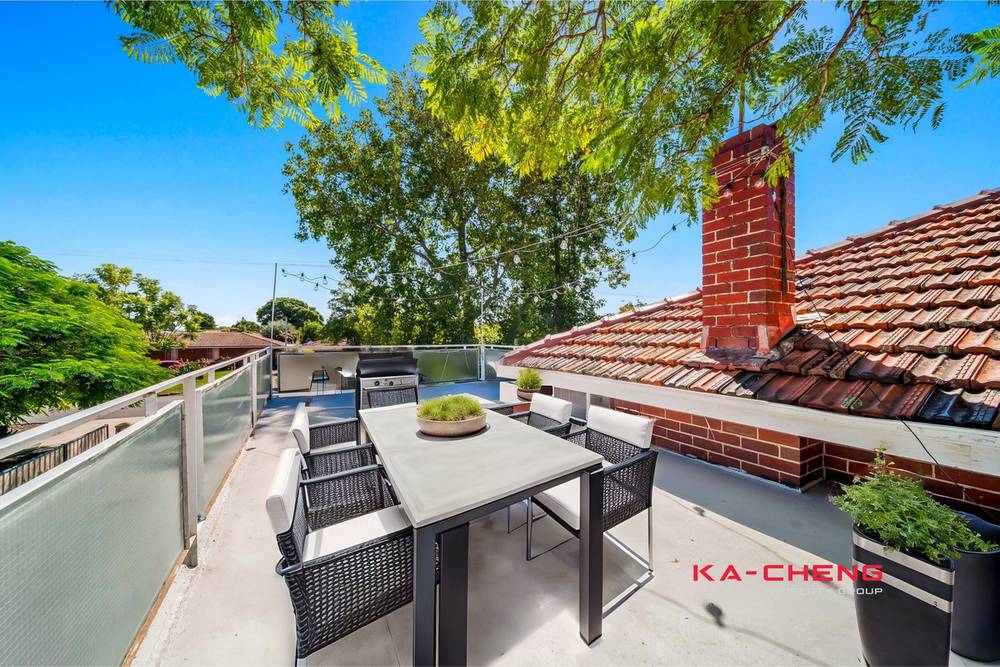 11A Croesus Street, Morley, WA 6062